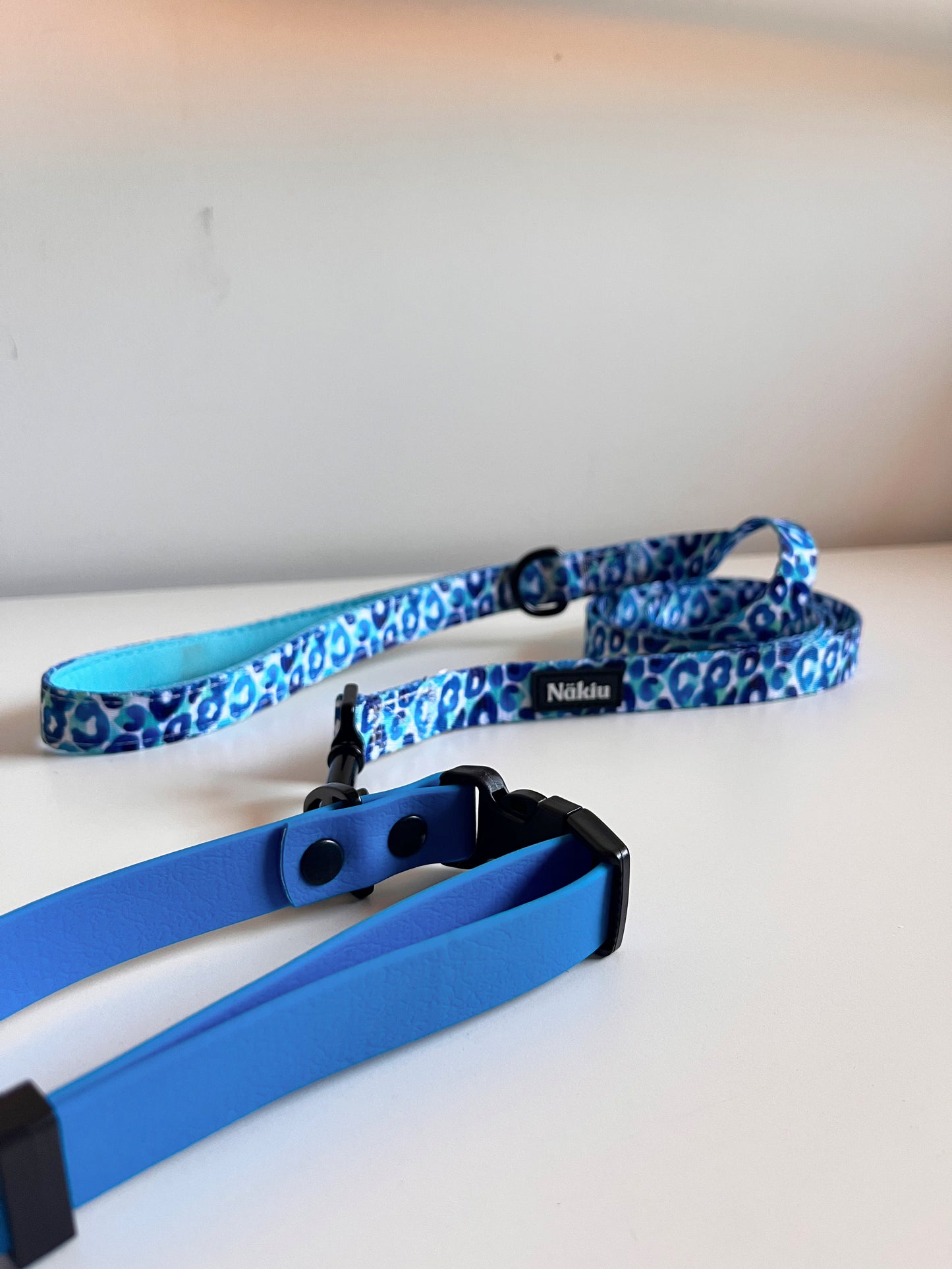 Collar PVC HAPPY BLUE